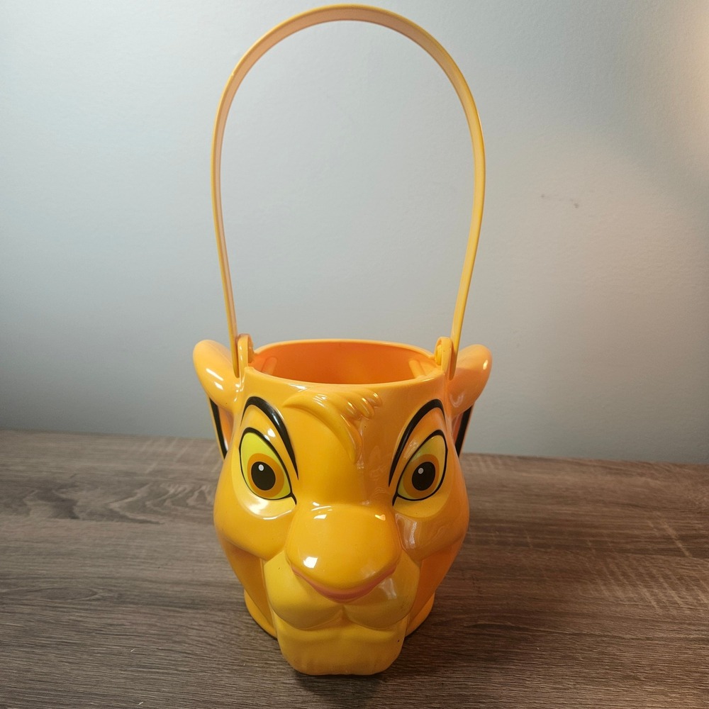 Disney Lion King Simba Halloween Trick or Treat Bucket Plastic Pail PTI Group